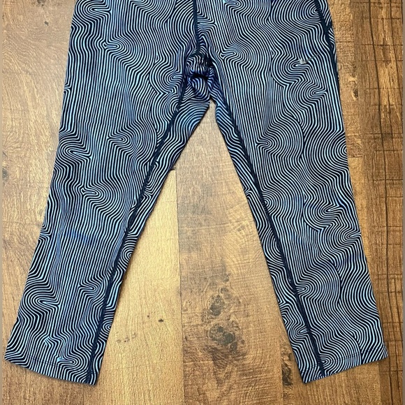Nike running crop activewear leggings women Sz Medium drifit - Picture 3 of 9